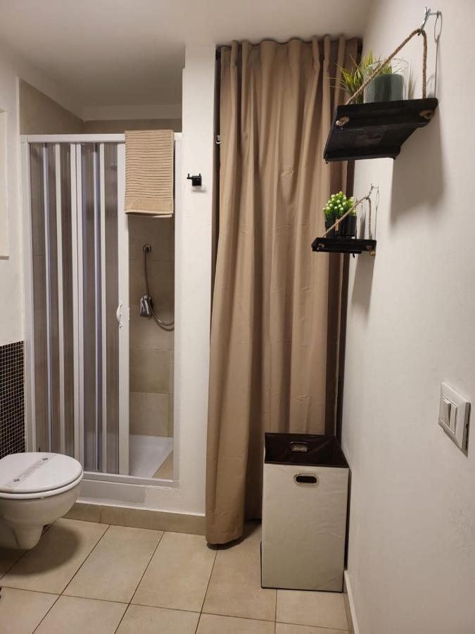 Giovenchi'S Apartment ปาแลร์โม ภายนอก รูปภาพ